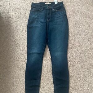 Signature Levi Strauss High Jeans